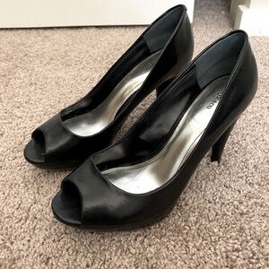 Black Peep Toe Heel